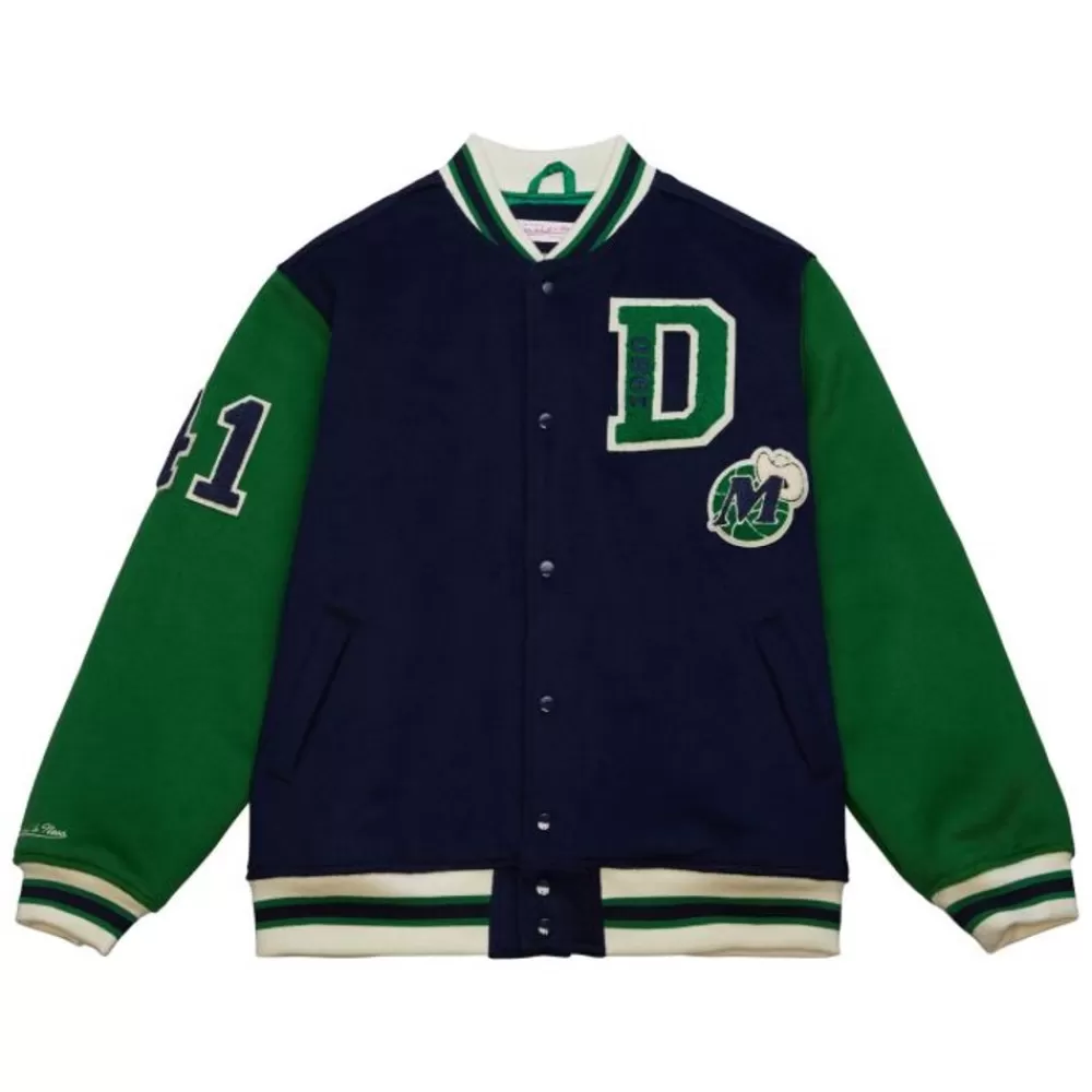 Apparel Mitchell & Ness Jackets & Outerwear-Team Legacy Varsity Jacket N&N Dallas Mavericks Dirk Nowitzki