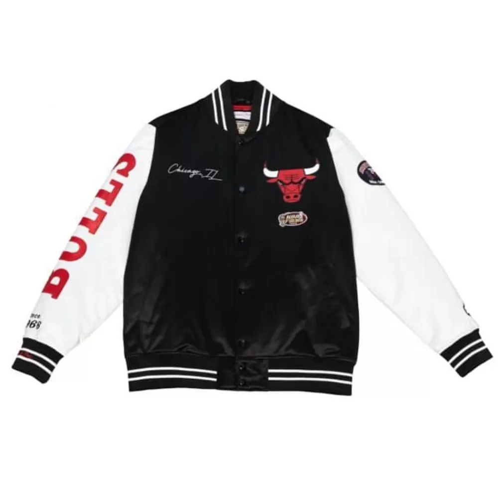 Apparel Mitchell & Ness Jackets & Outerwear-Team Origins Varsity Satin Jacket Chicago Bulls