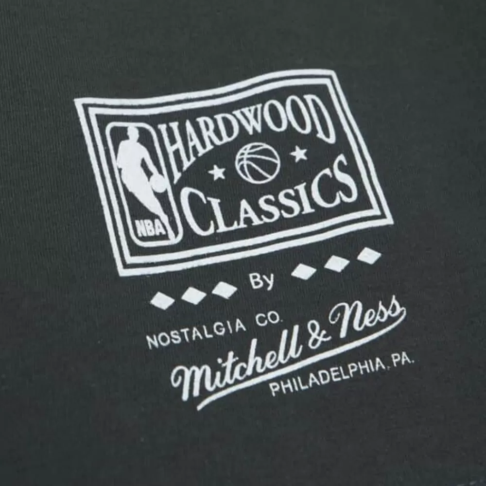 Apparel Mitchell & Ness T-Shirts & Tops-Vintage Cracked Tee Philadelphia 76Ers